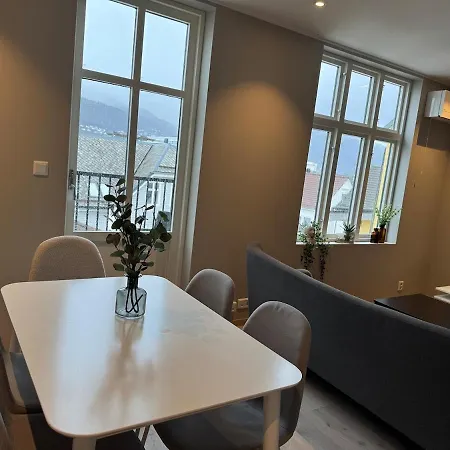 Cozy On Laksevag Apartment Bergen